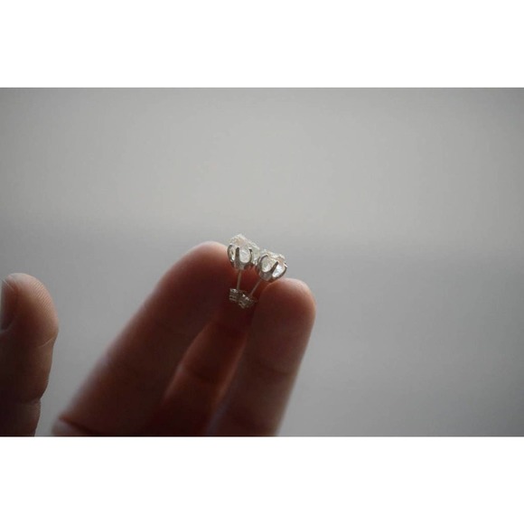 Large 4 carat Raw Quartz Earrings Rough Diamond Earring Natural Diamond … - Picture 9 of 9